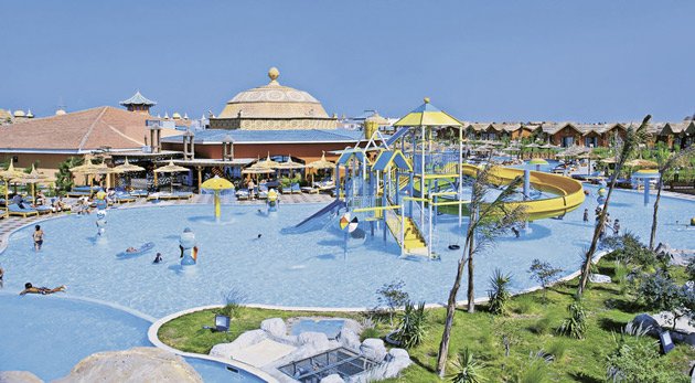Das Jungle Aqua Park Resort Hurghada bietet über 50 Pools