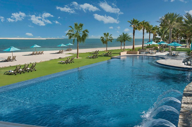 Pool-JA-Jebel-Ali-Beach-Hotel