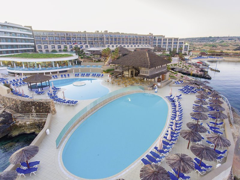 Pool-Ramla-Bay-Resort