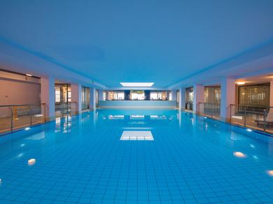Hallenbad