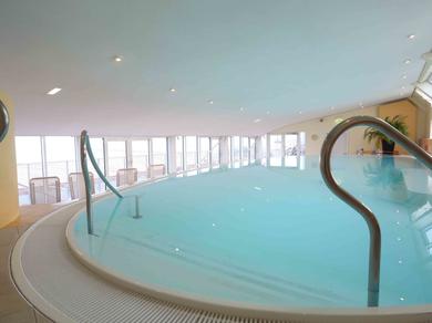 Hallenbad
