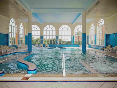 Hallenbad