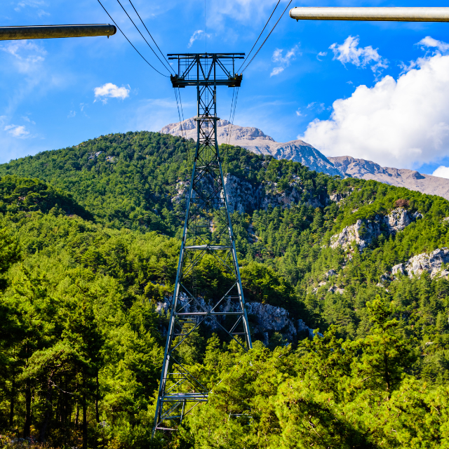 Seilbahn der Olympos Teleferik auf den Tahtali Dagi