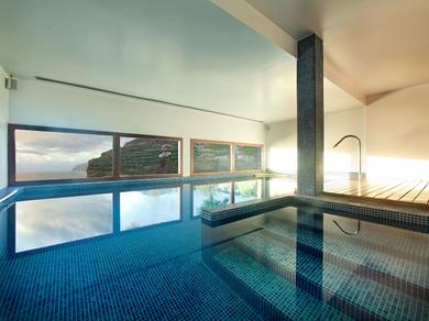 Hallenbad
