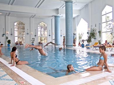 Hallenbad