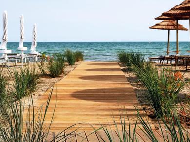 Strand