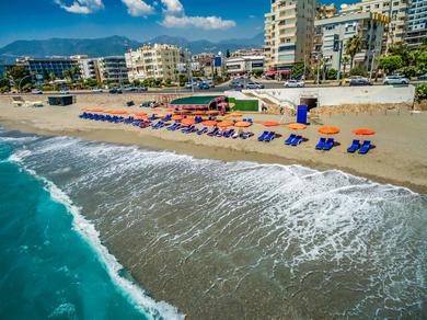 Strand