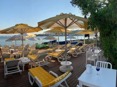 Strand
