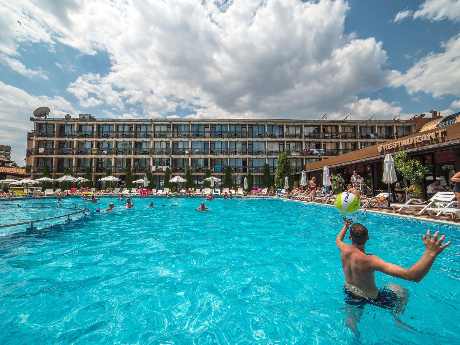 Pool