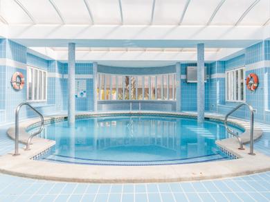 Hallenbad