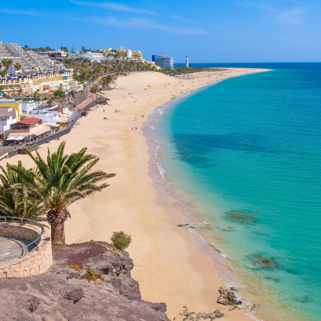 Traumhafter Strand Playa del Matorral direkt an der Promenade