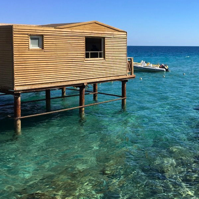 Bootrhaus im Meer von Hurghada