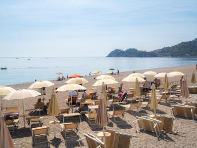 Strand