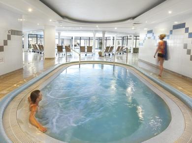 Hallenbad