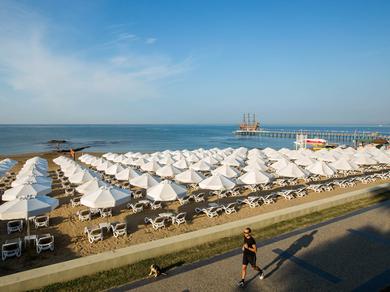 Strand