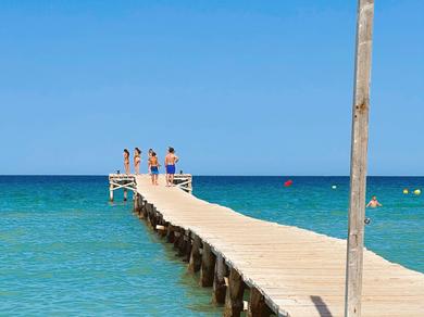 Strand