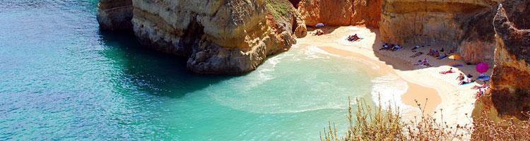 Küstenstreifen an der Algarve Küstenstreifen an der Algarve