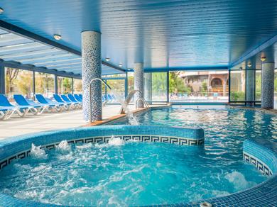 Hallenbad