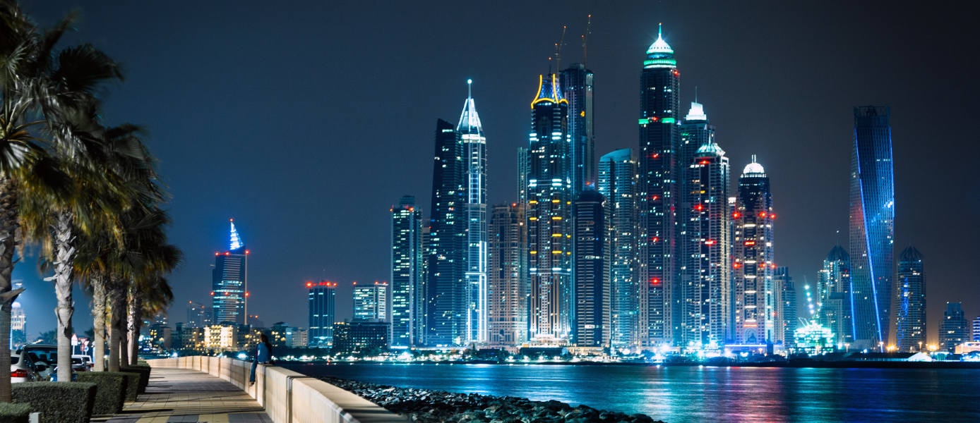 Dubai bei Nacht